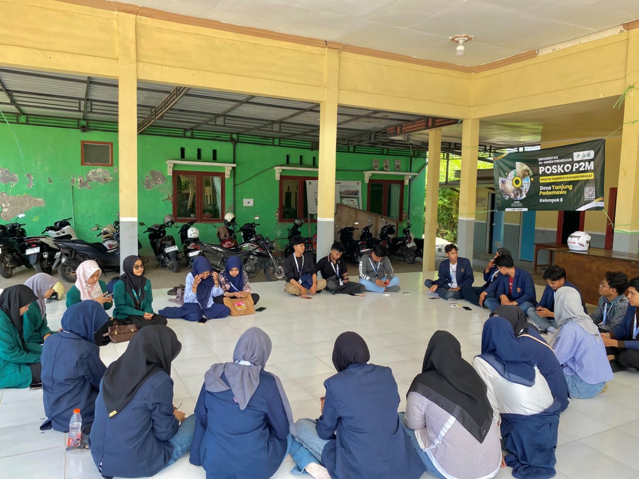 Rapat kolaborasi program kerja bersama KKN Universitas Madura (UNIRA)
