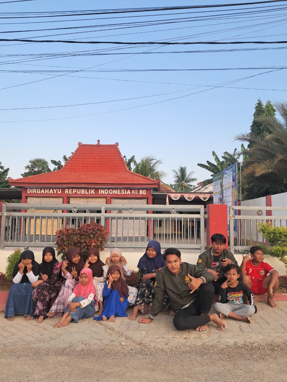 Semangat Kebersamaan Bersama Anak-Anak Dusun Daleman