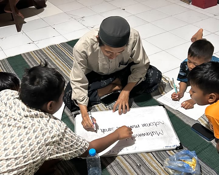 Pendampingan Menulis dengan Baik dan Benar