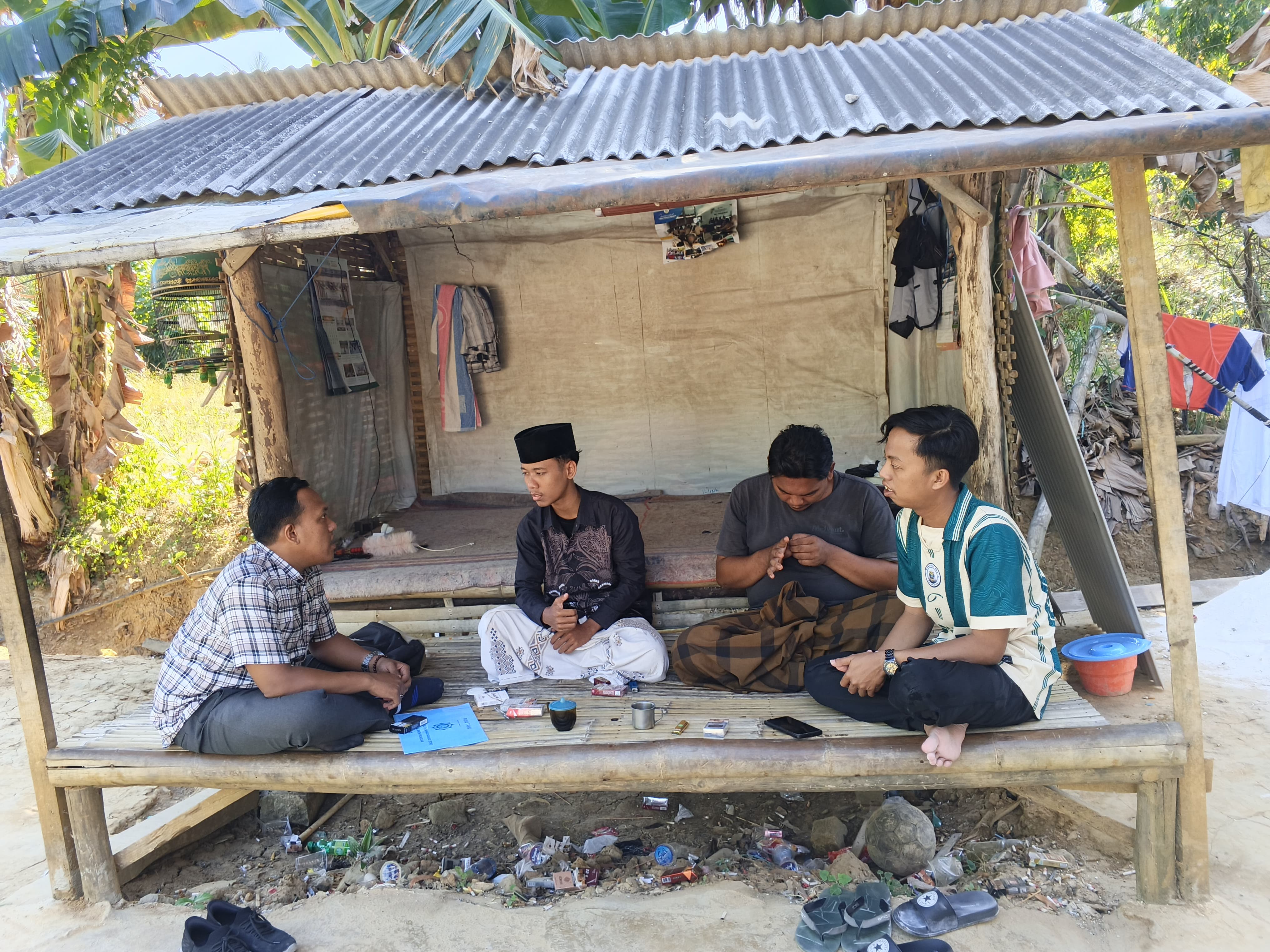 Kunjungan ketua LP2M untuk observasi peserta P2M Sentol daya