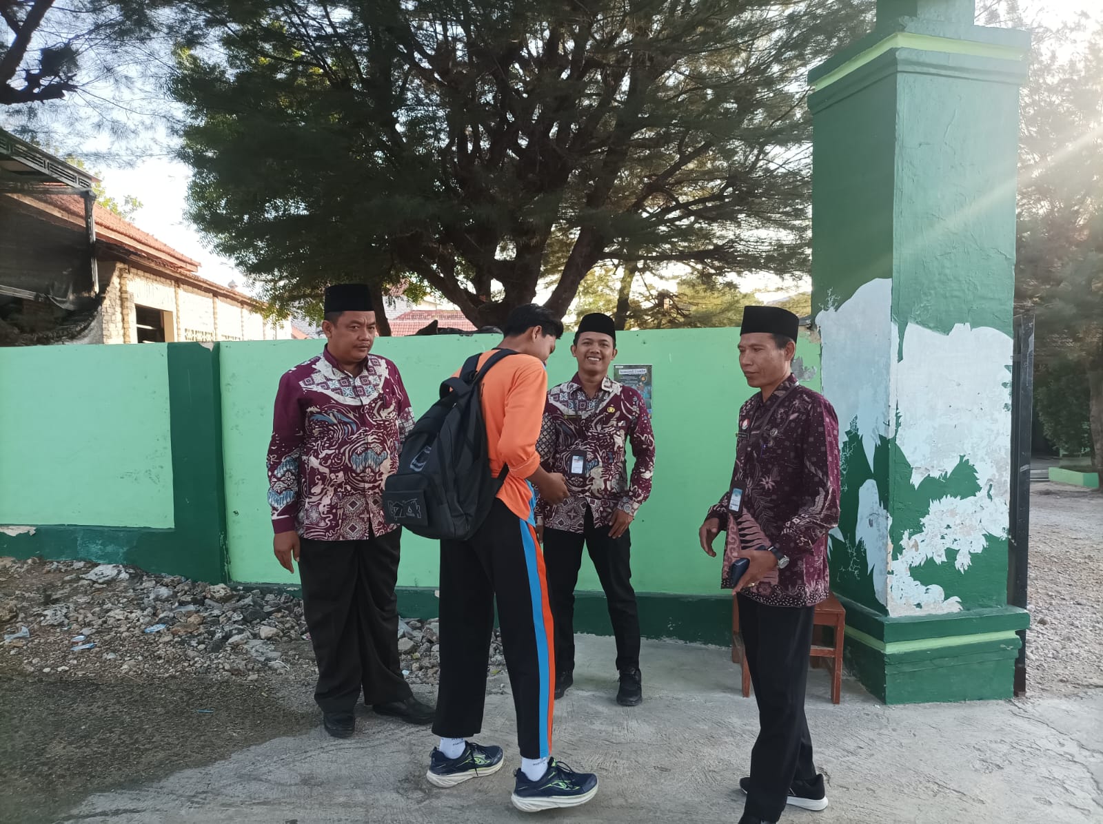 Budaya Sambut Pagi di MTsN 3 Desa Tanjung Tanamkan Disiplin dan Karakter Siswa