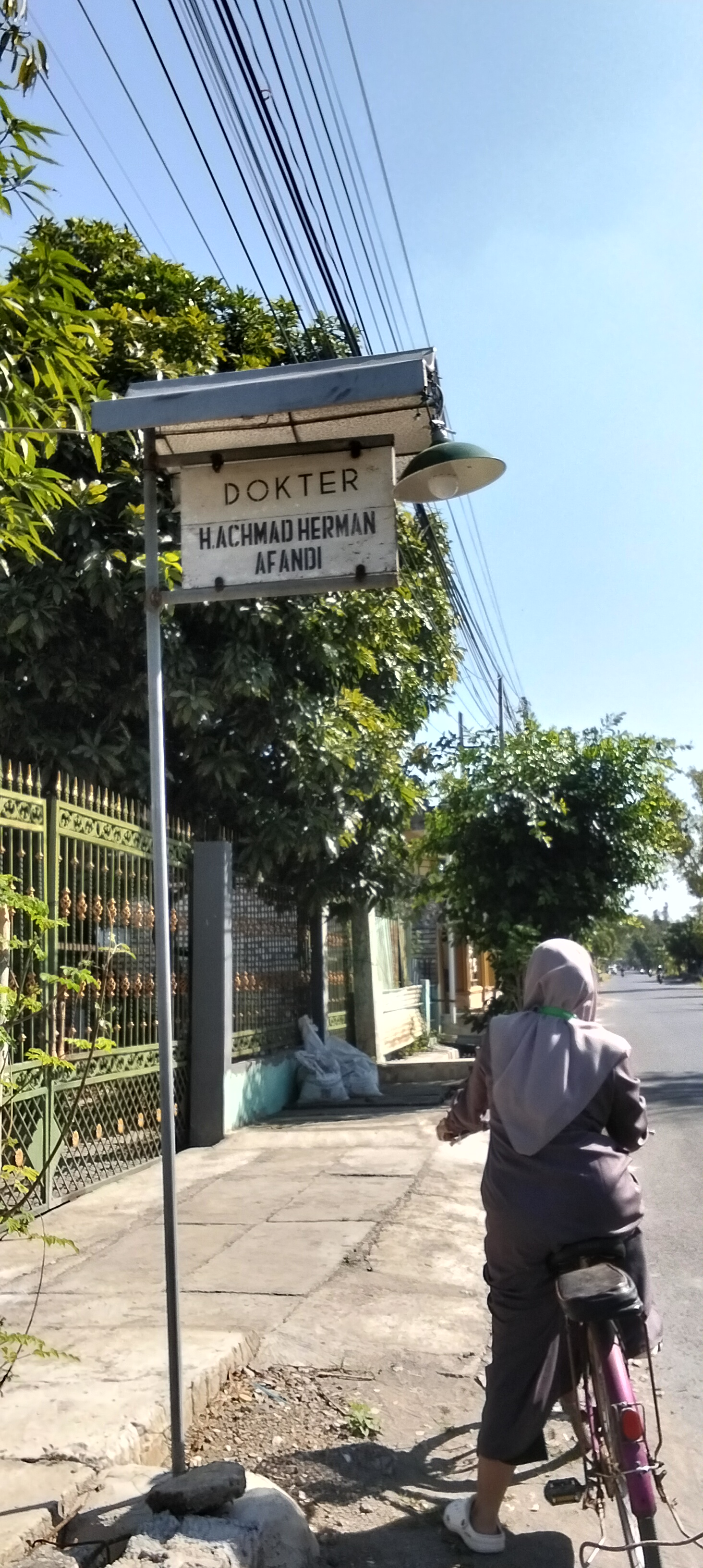 pelayanan kesehatan desa Galis
