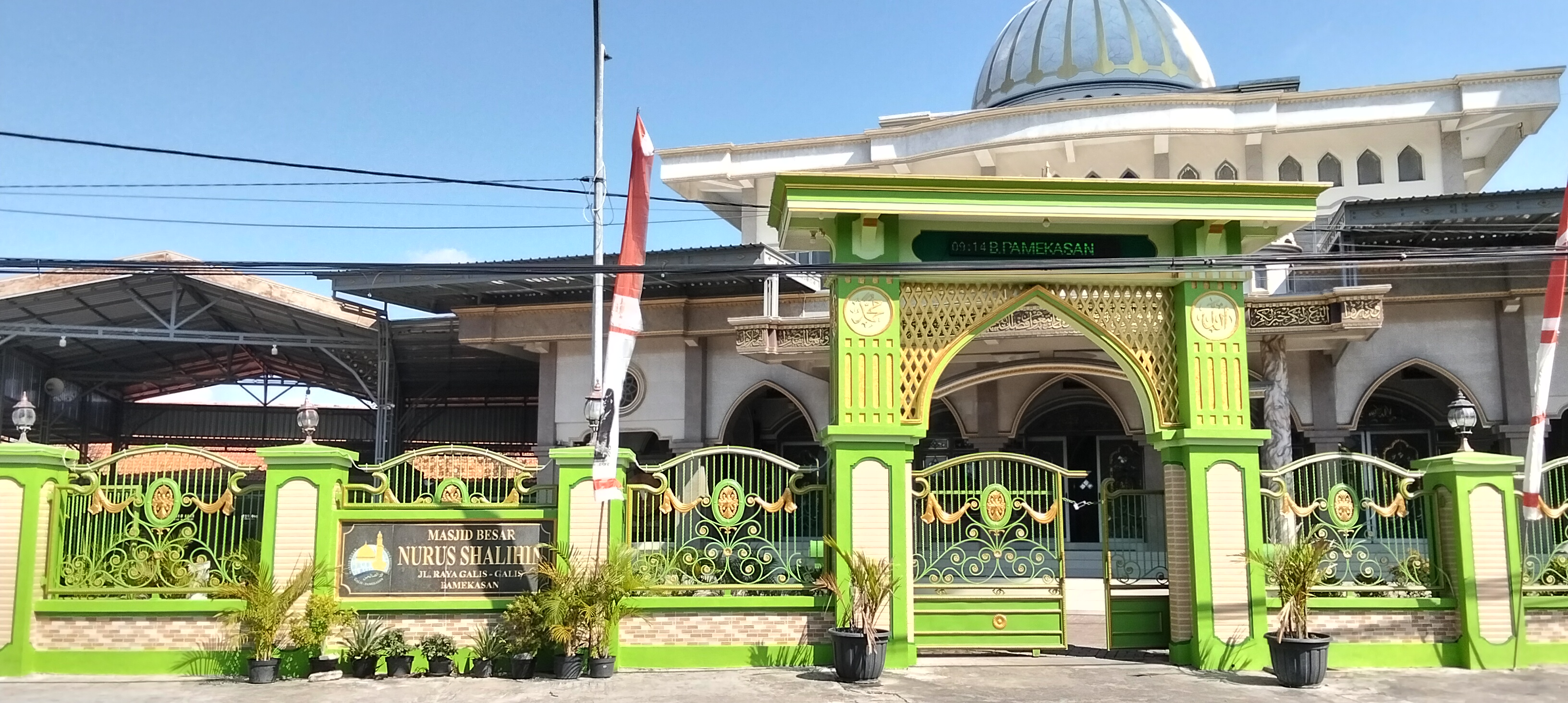 Kegiatan keagamaan di desa Galis
