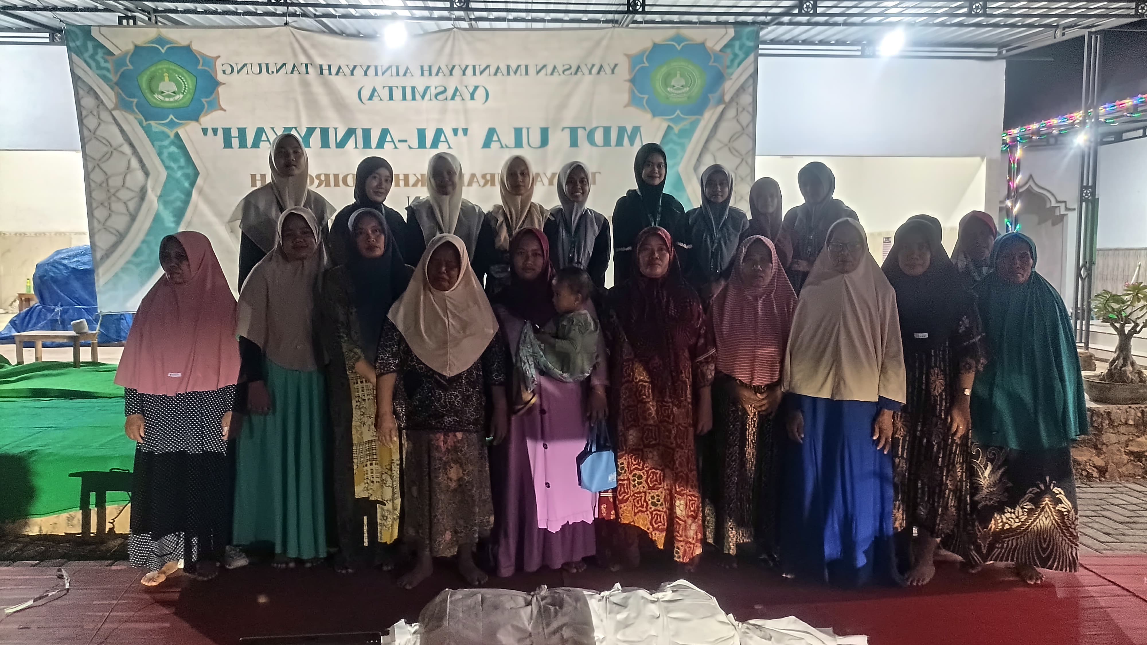 Muslimatan Desa Tanjung Jadi Ruang Edukasi Praktik Pengurusan Jenazah oleh P2M UNIA Prenduan