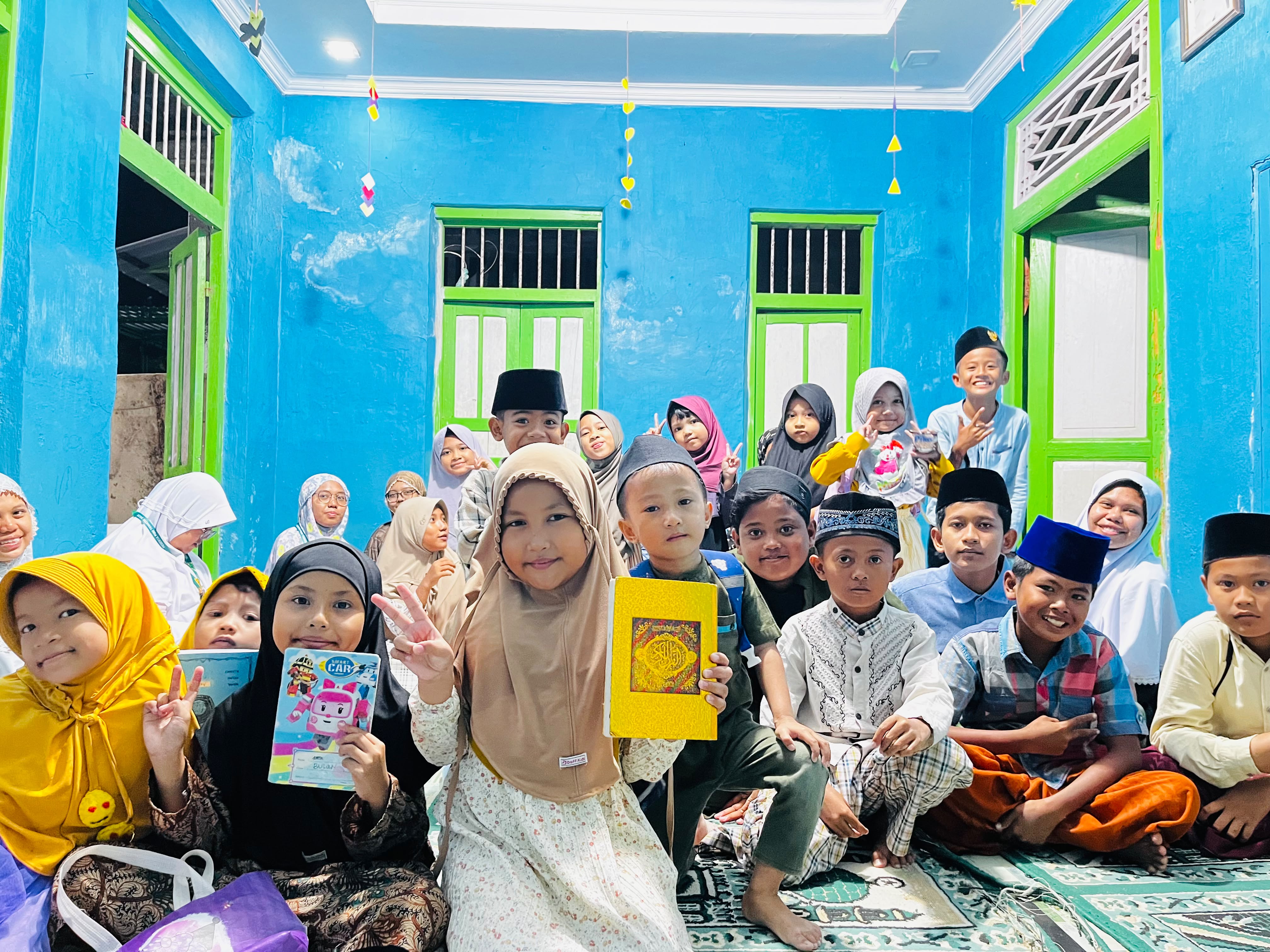 Mahasiswi P2M UNIA Prenduan 2026 Laksanakan Program Edukasi Tajwid bagi Anak-anak di LPI Nurul Huda