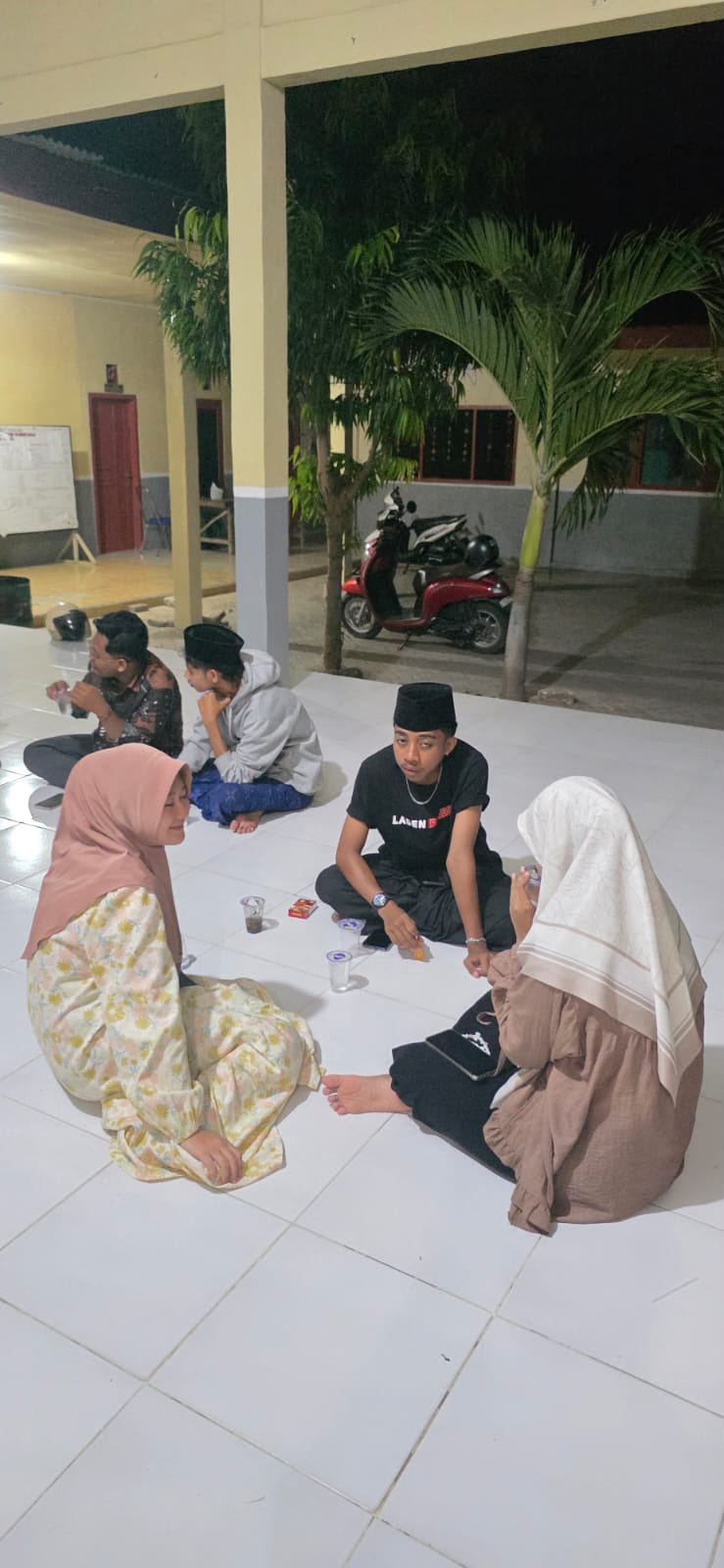 Mahasiswa P2M UNIA Hadiri Rapat Koordinasi Persiapan Semarak HUT ke-81 Republik Indonesia di Desa Tanjung