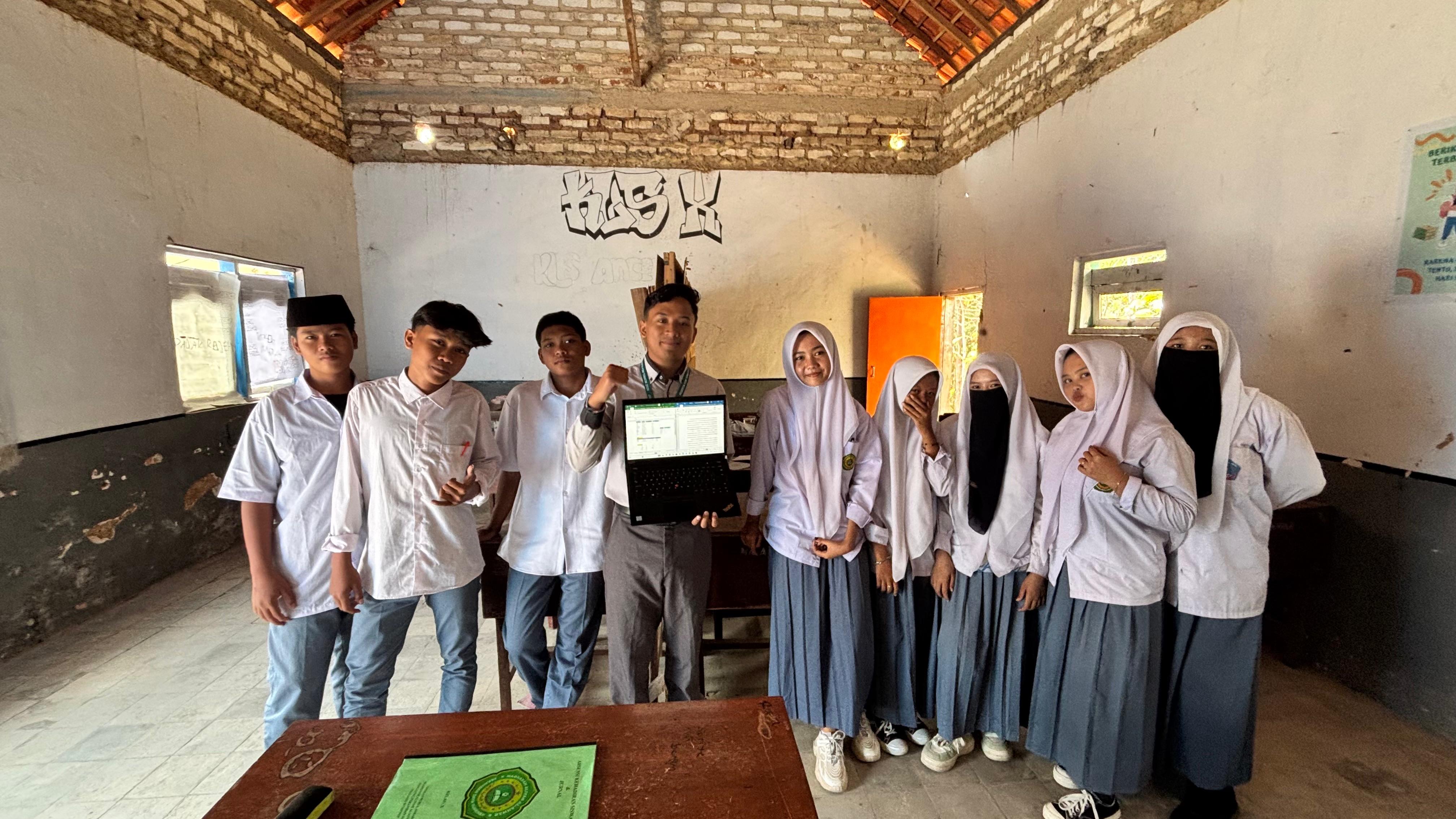 P2M Kelompok IV Laksanakan Pendampingan Microsoft Word dan Excel di Yayasan Nurul Asrar
