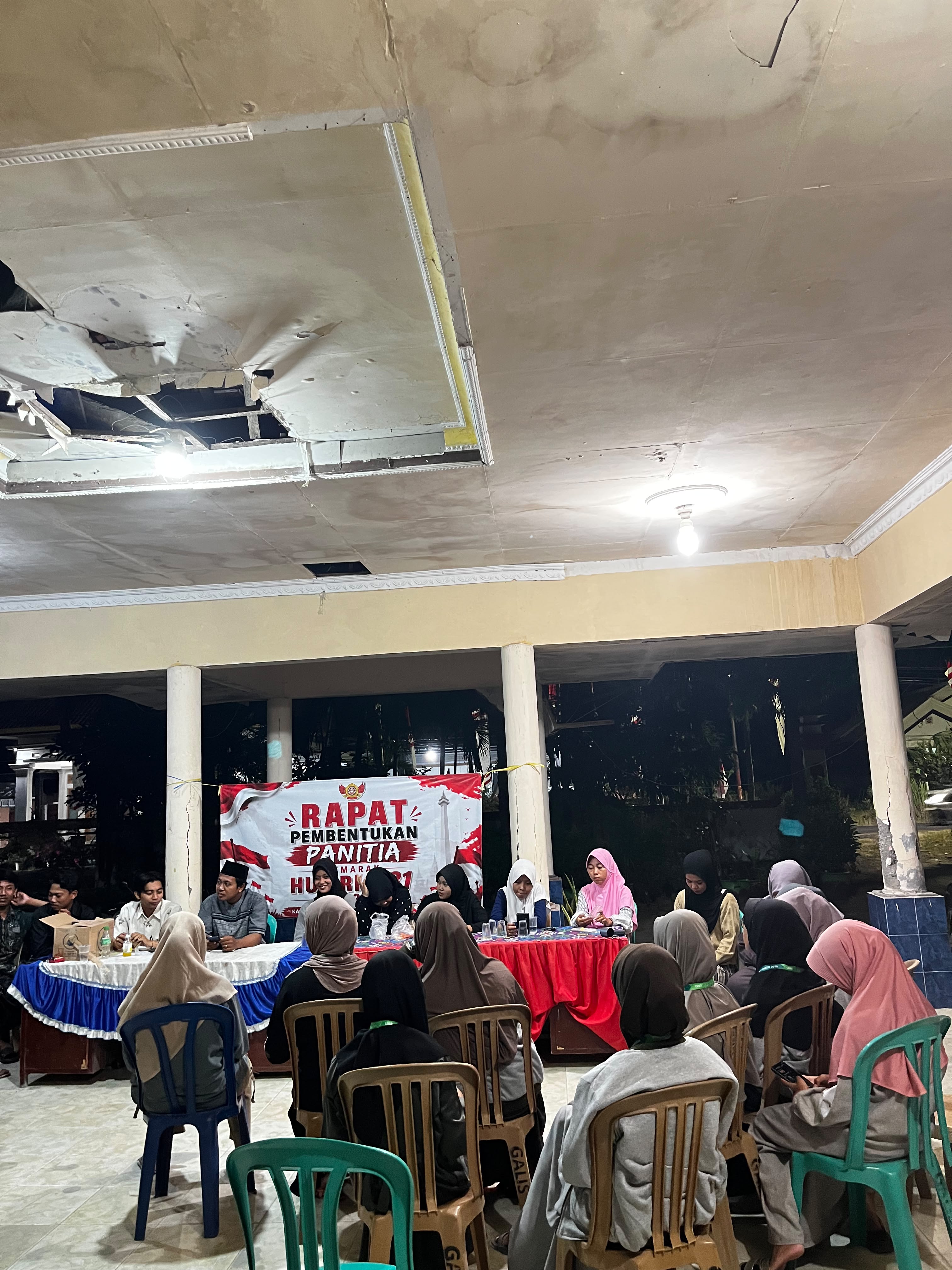 Rapat Persiapan HUT RI Ke-81 di Desa Galis Sepakati Susunan Panitia dan Cabang Lomba
