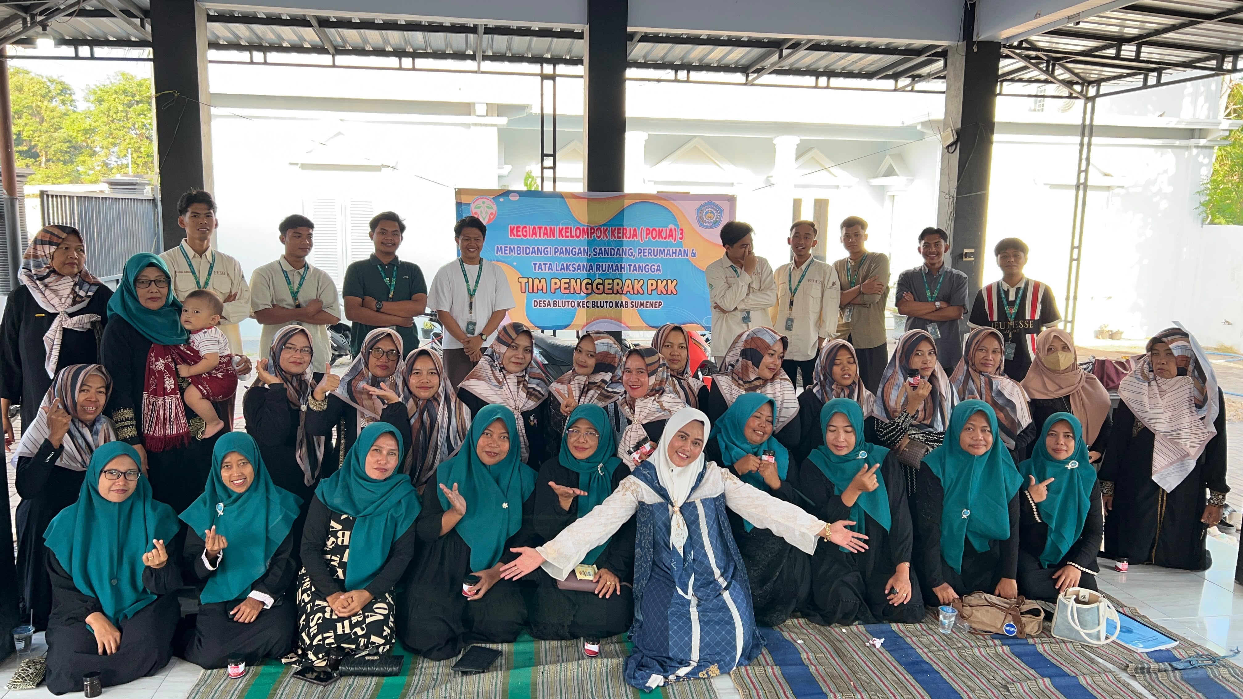 Dari Ladang Cabai Menjadi Produk Unggulan: Transformasi Hasil Tani Cabai Menjadi Sambal Bluto dalam Pemberdayaan UMKM Halal Desa Bluto 